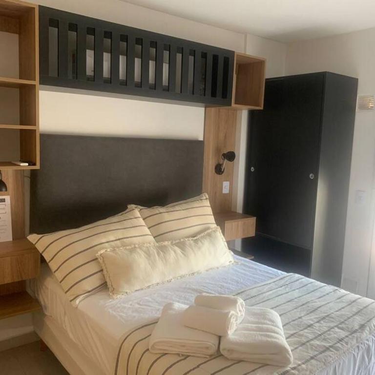 Estrella Centro - Con Cochera - Solo autos - Estudio - 9