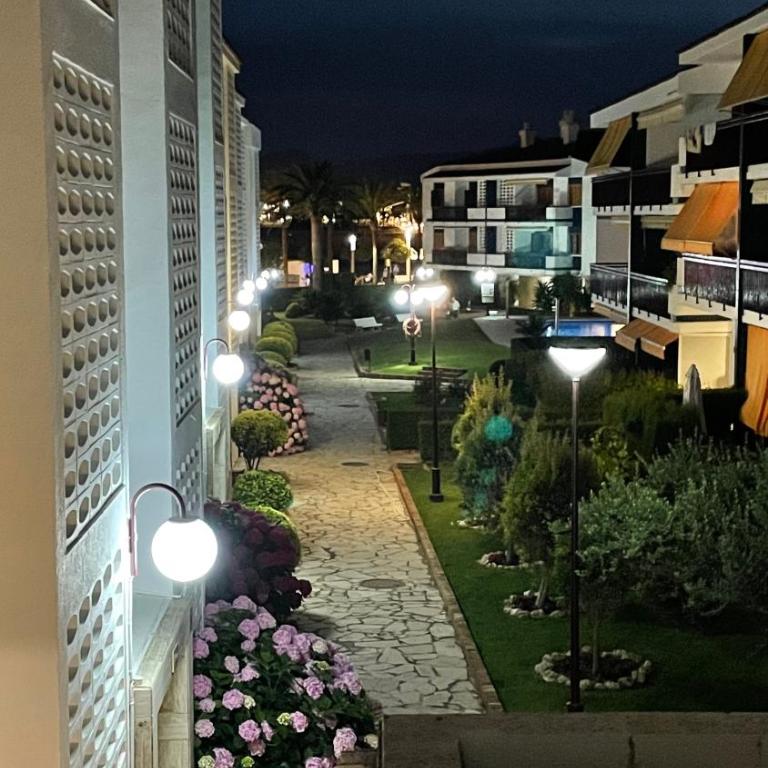Precioso apartamento con piscina Urbanización Playazul - Apartamento de 2 dormitorios con terraza y vistas al mar - 14
