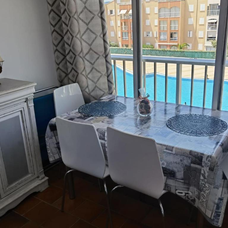 T2 with Veranda residence with pool ! - Apartamento - 5