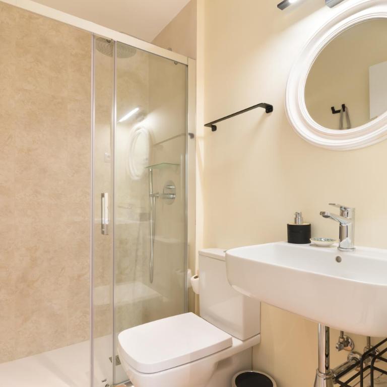 Hostal Evocare Madrid - Chambre Double Standard - 1