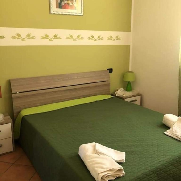 appartamento in villa splendente - Three-Bedroom Apartment - 15