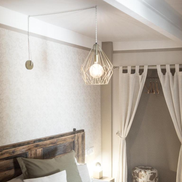 Locanda 53 - Camera Matrimoniale con Bagno Privato - 2