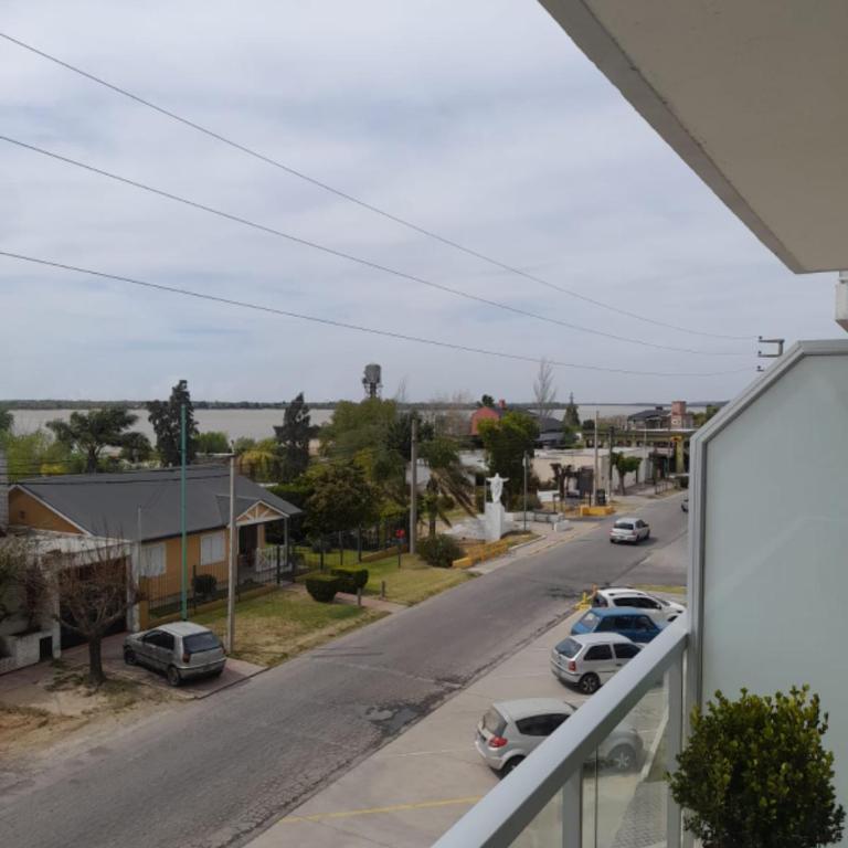 Monoambiente frente al río en Ramallo - Apartamento de 1 dormitorio - 7