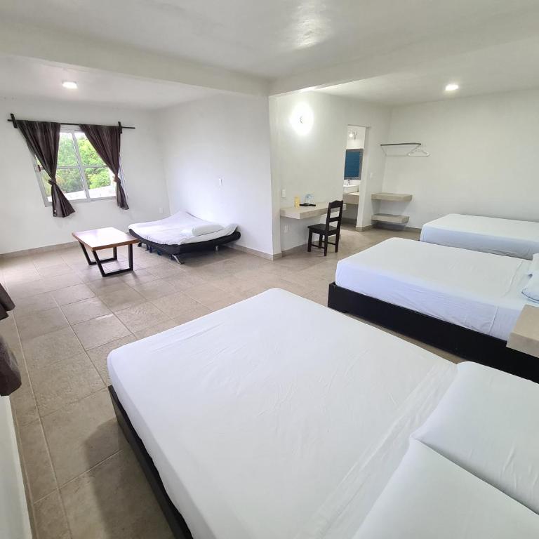 Hotel Vista Laguna Bacalar - Habitación Familiar con vistas al lago - 2