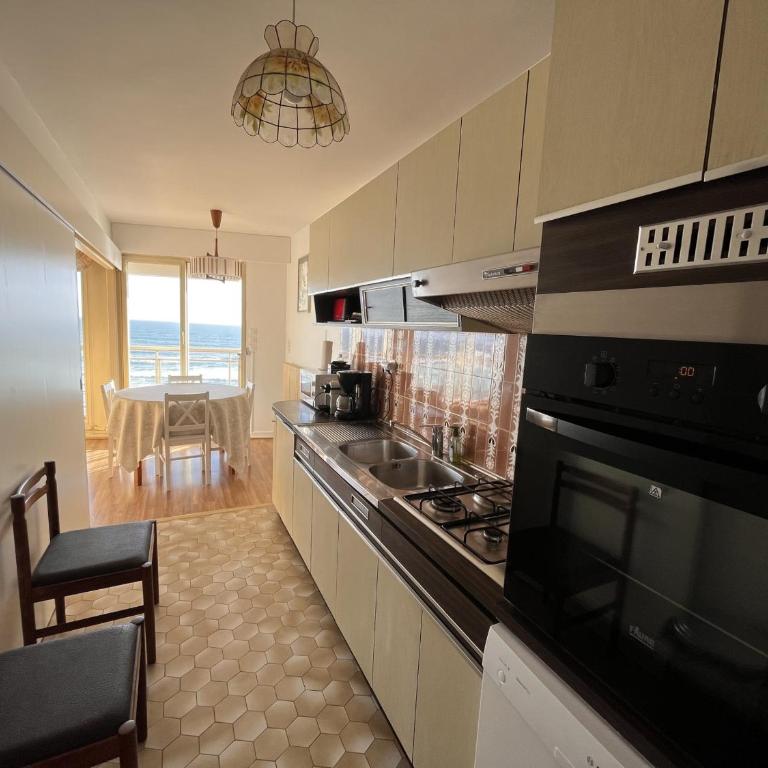 Appartement 2 chambres, centre Les Sables-d'Olonne, balcon, Wifi - FR-1-197-143 - Apartment (5 Erwachsene) - 11