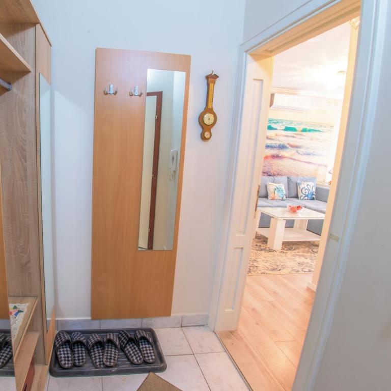 Luka-Mostar Free Parking with eCharger - One-Bedroom Apartment - 10