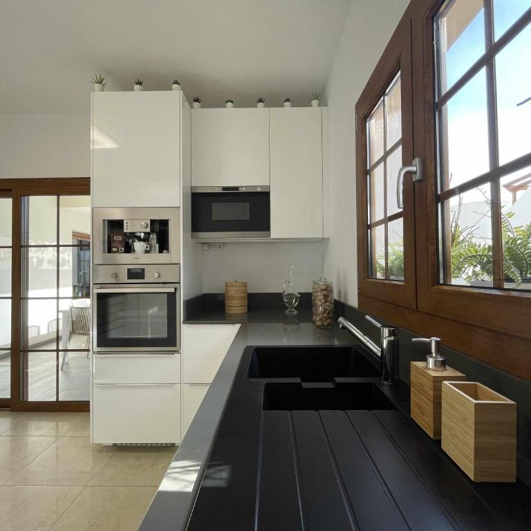 HOLYHOME VILLA CINEMA PERFECT FOR FAMILIES - Villa con piscina privada - 9