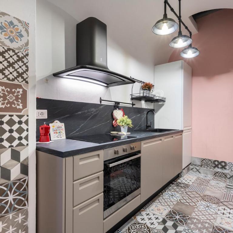 GuestHost - La Dimora di Miriam Netflix Flat - One-Bedroom Apartment - 3