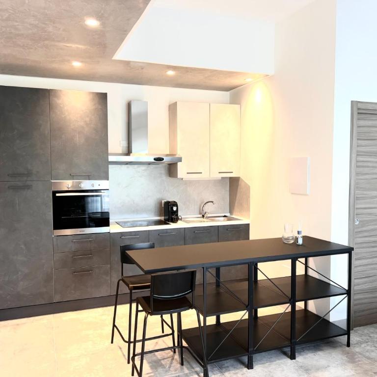 Ubertini House - Monolocale Deluxe - 2