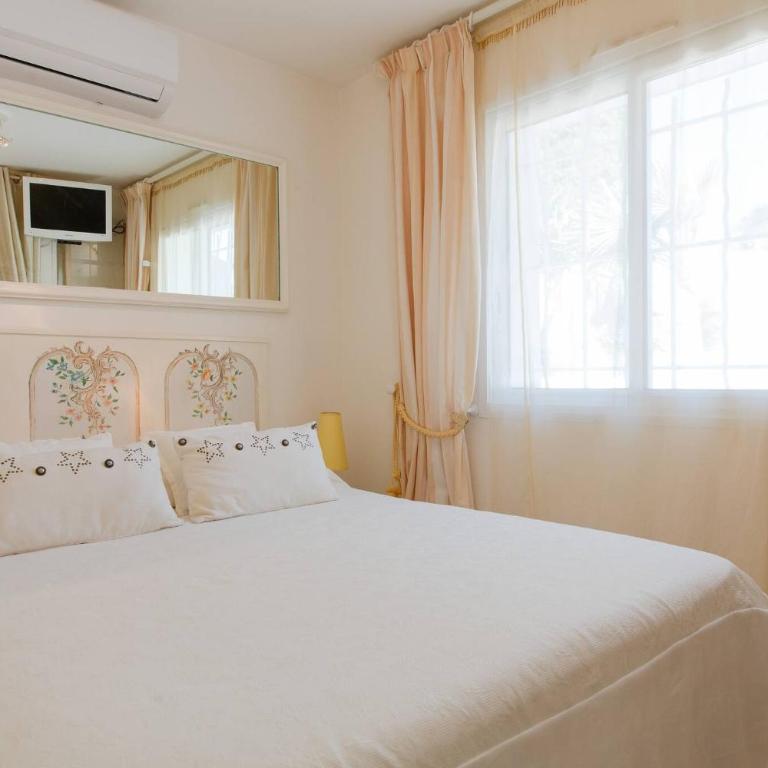 Juan Les Pins Near Cannes Beaches 18-20 Guests - Villa - 82