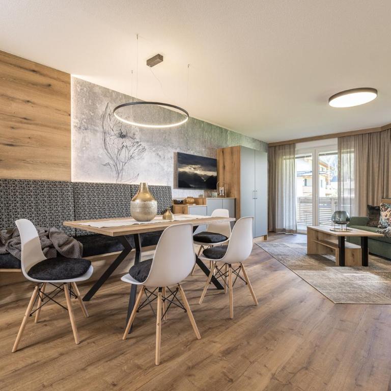 Hotel Viktoria & Landhaus Joggl - Apartment - Nebengebäude - 1