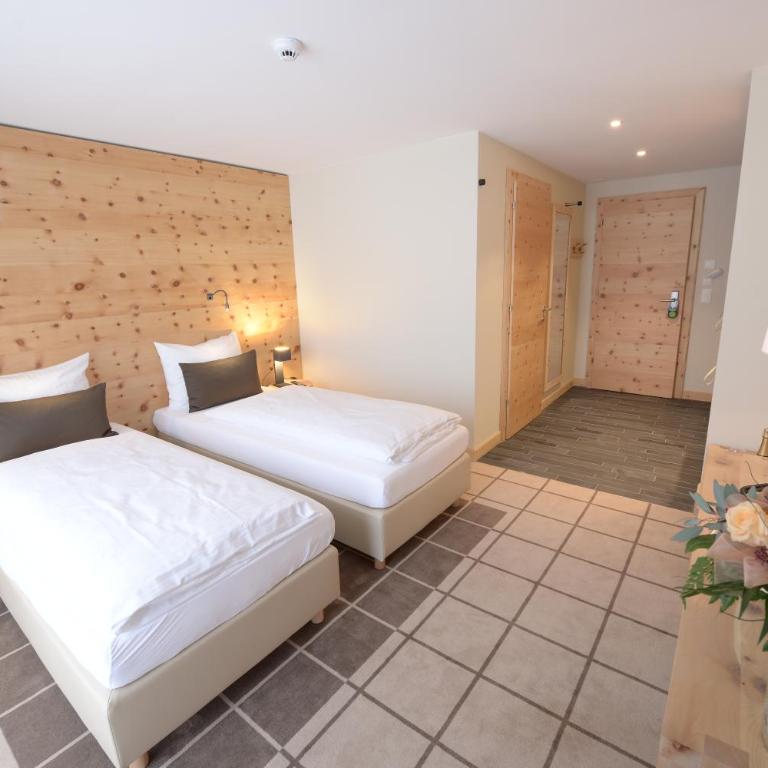 Alpenhotel Fleurs de Zermatt - Habitación Doble adaptada para personas de movilidad reducida - Planta baja - 1