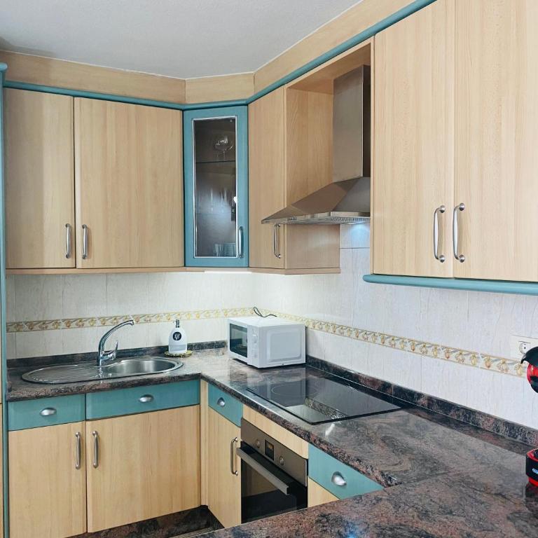 PARADISE HOLIDAYS 2 BEDROOMS APARTMENT & SEA VIEW, Los Cristianos, Tenerife - Apartamento de 2 dormitorios - 29