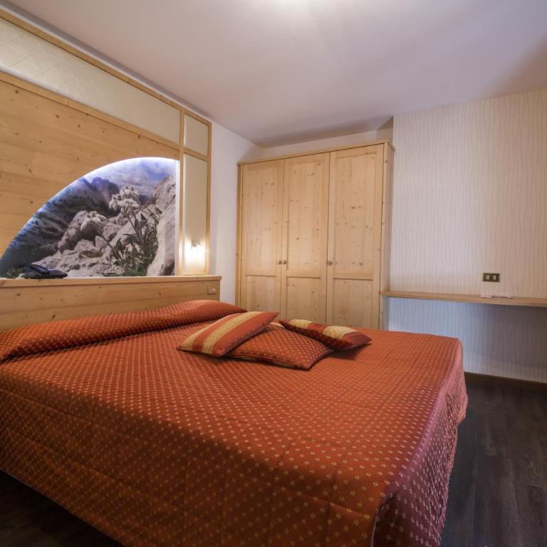 Hotel Touring - Camera Tripla - 1