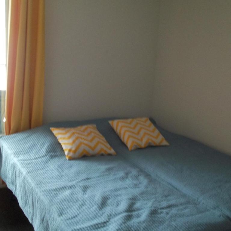 STUDIO AVEC BALCON - Appartement 2 Chambres - 9