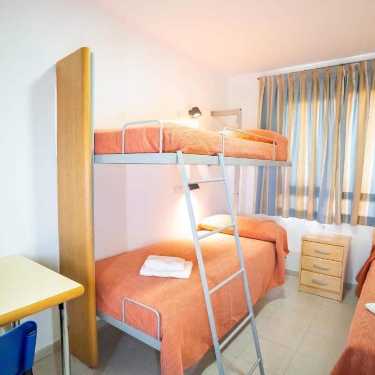 Albergue Inturjoven Almeria - Cama en habitación compartida de 2 camas - 5