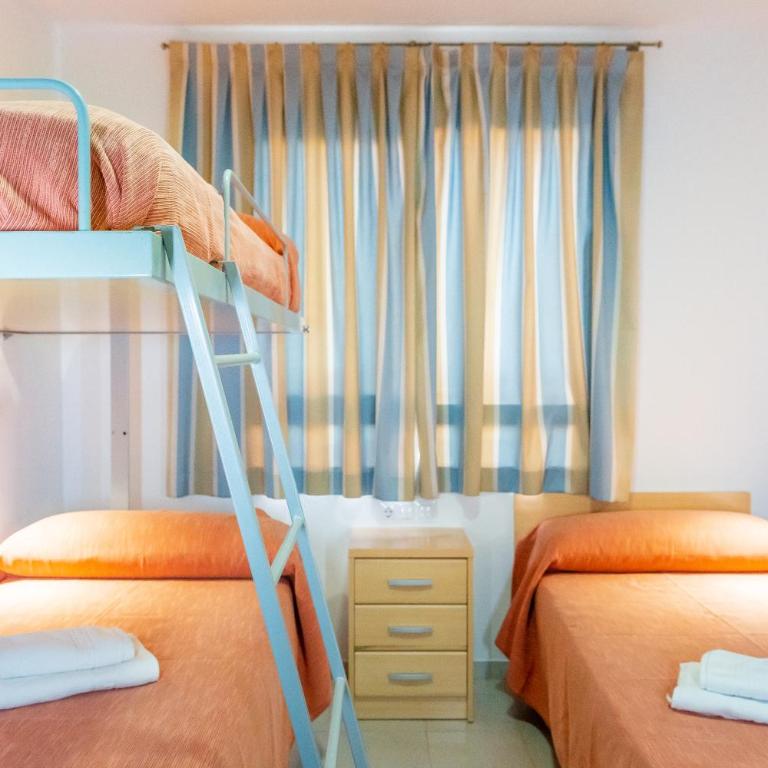 Albergue Inturjoven Almeria - Cama en habitación compartida de 2 camas - 6