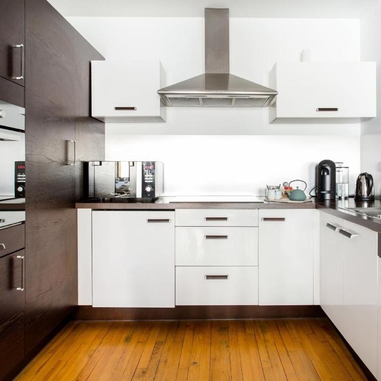 L'Authentik, charme et confort en vieille ville - Deluxe Apartment - 14
