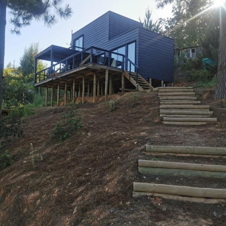 Hermosa cabaña con vista al lago Vichuquén - Three-Bedroom House - 53