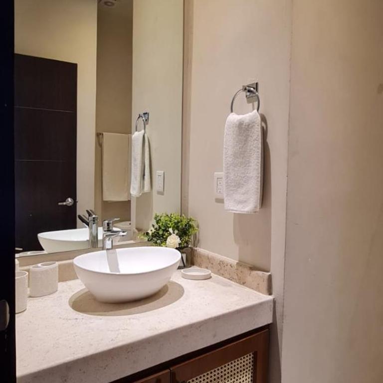 Aqua - Three-Bedroom Apartment - 50