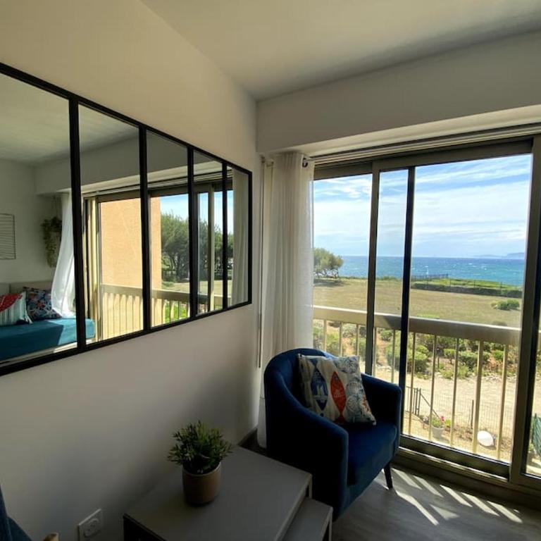 Très joli appartement cosy - magnifique vue mer - One-Bedroom Apartment - 11