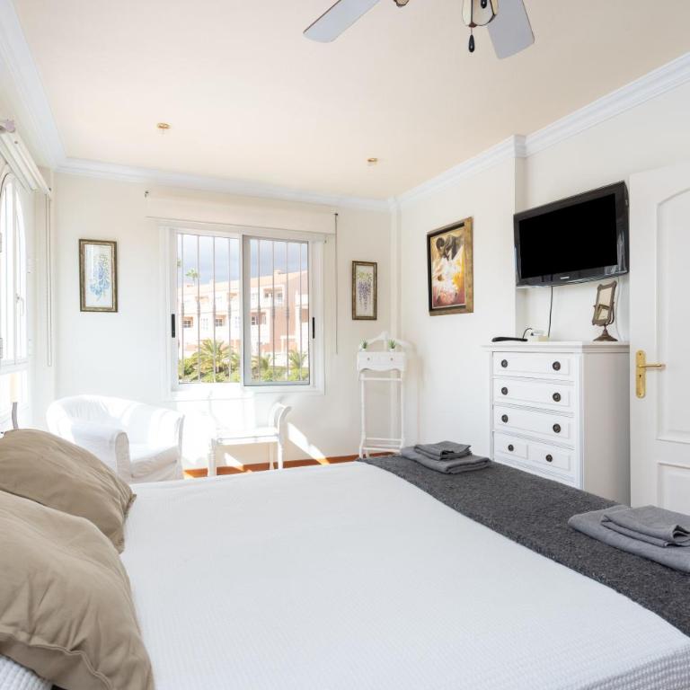 LUXURY VILLA WITH PRIVATE POOL & AIRCON, Costa Adeje, Tenerife - Apartamento - 10