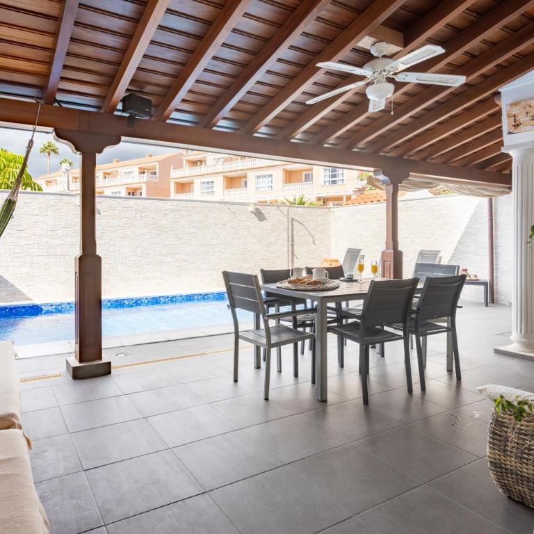 LUXURY VILLA WITH PRIVATE POOL & AIRCON, Costa Adeje, Tenerife - Apartamento - 28