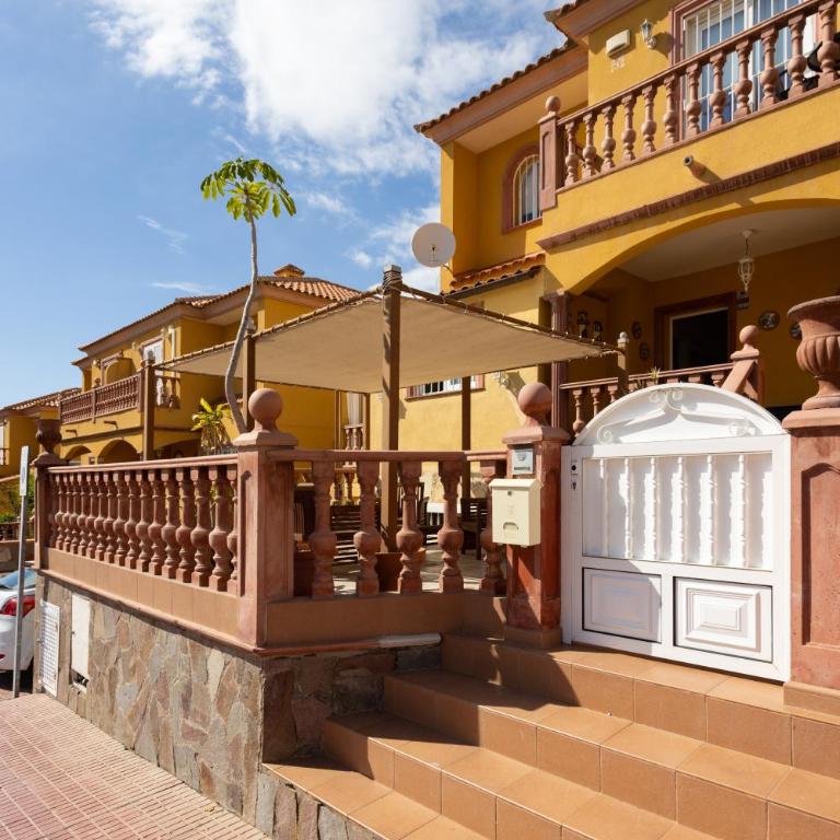LUXURY VILLA WITH PRIVATE POOL & AIRCON, Costa Adeje, Tenerife - Apartamento - 21