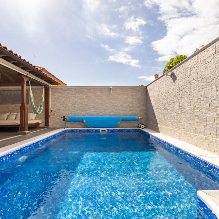 LUXURY VILLA WITH PRIVATE POOL & AIRCON, Costa Adeje, Tenerife - Apartamento - 8