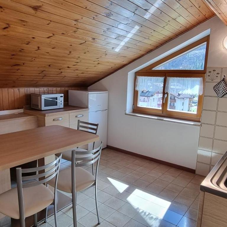 Cesa Fortunato - Appartamento con 3 Camere da Letto - 4