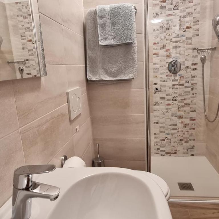 Cesa Fortunato - Appartamento con 3 Camere da Letto - 4