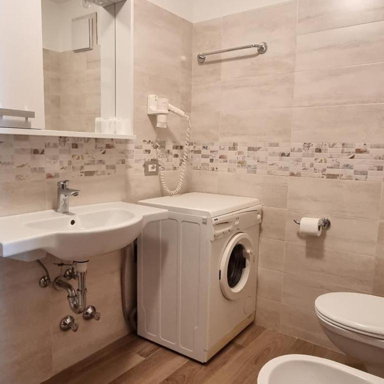 Cesa Fortunato - Appartamento con 3 Camere da Letto - 8