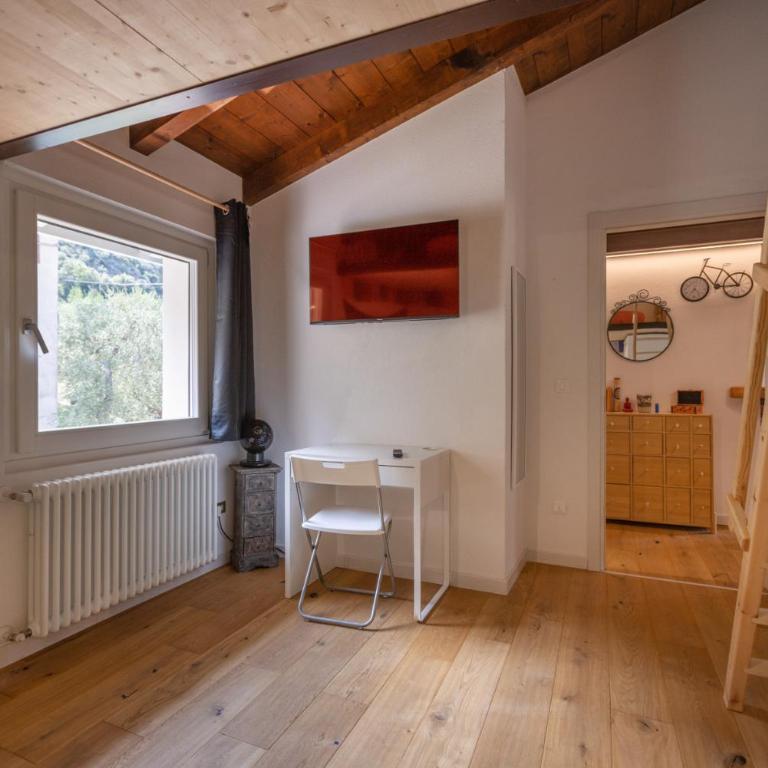 CASA MONTINI - Appartamento con 2 Camere da Letto - 42