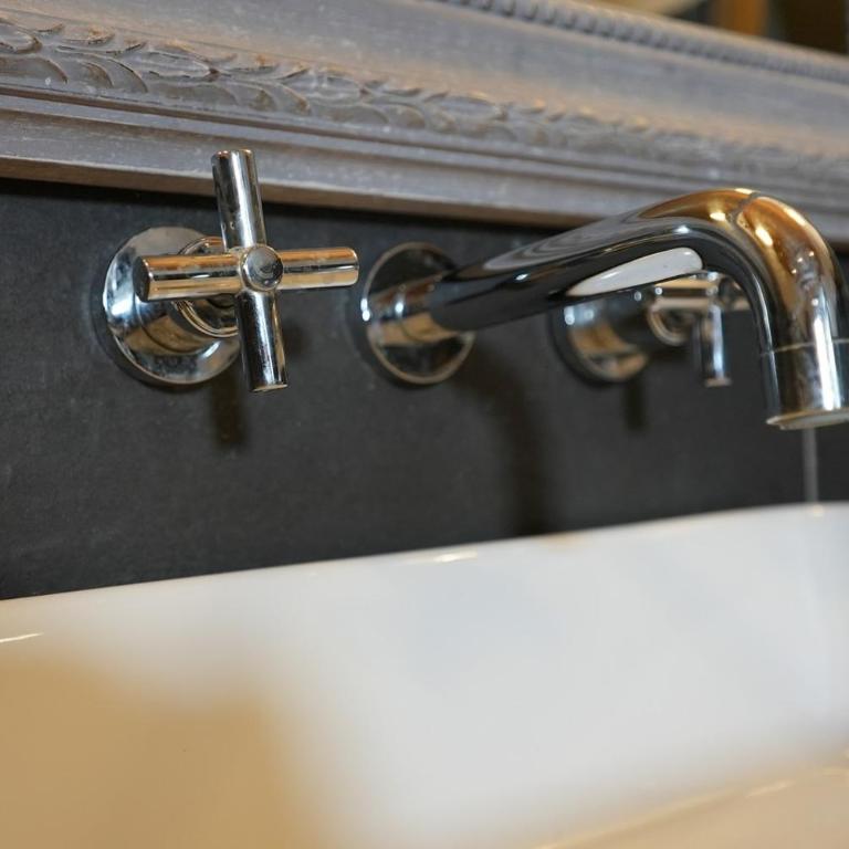 Auberge De La Poulcière - Suite Supérieure Lit King-Size - 7