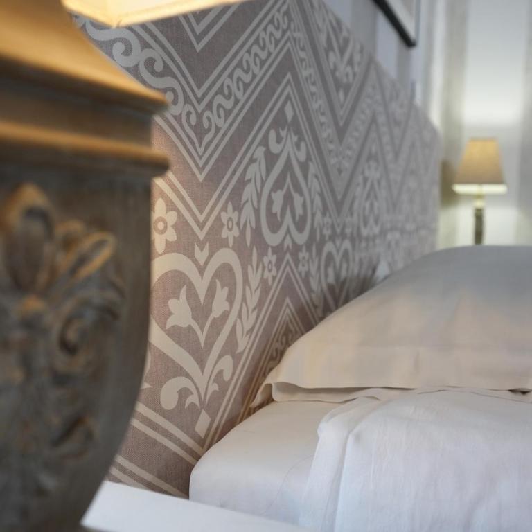 Auberge De La Poulcière - Suite Supérieure Lit King-Size - 11