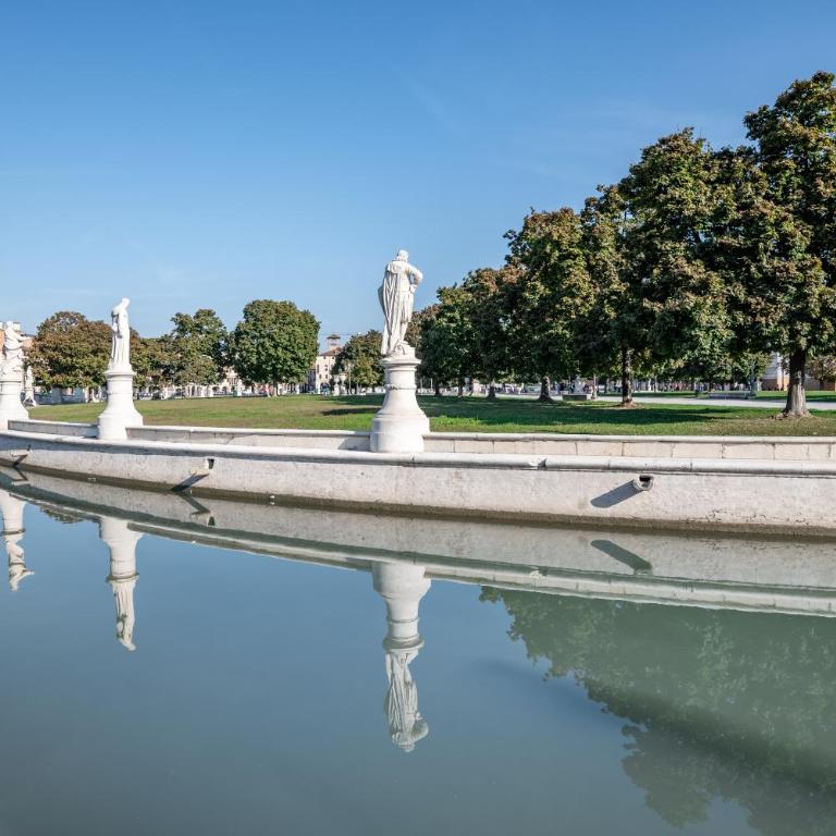 GuestHost - Prato della Valle Red & Blu Studios - Monolocale - 13