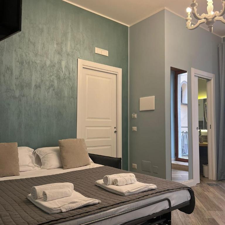 Real Giardinetto a Toledo - Camera Quadrupla con Bagno Privato - 12