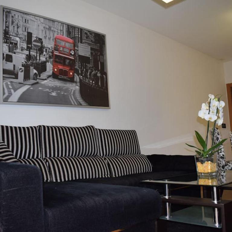 Apartamento centro Villagarcía. - Three-Bedroom Apartment - 13