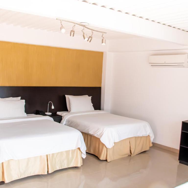 HOTEl TANGARA - Habitación Triple - 4