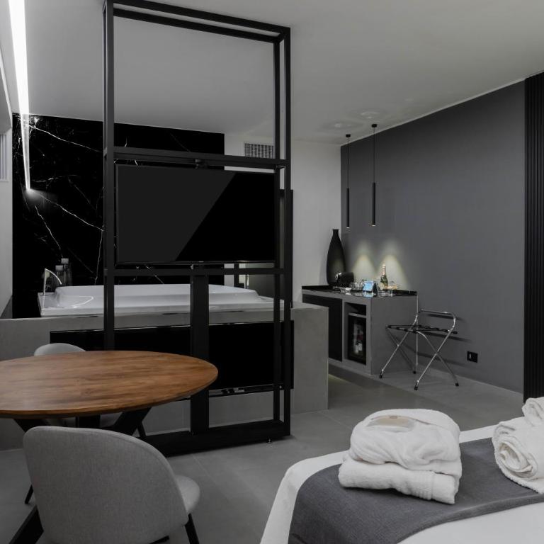Suite Palermo Apartment - King Suite with Spa Bath - 11