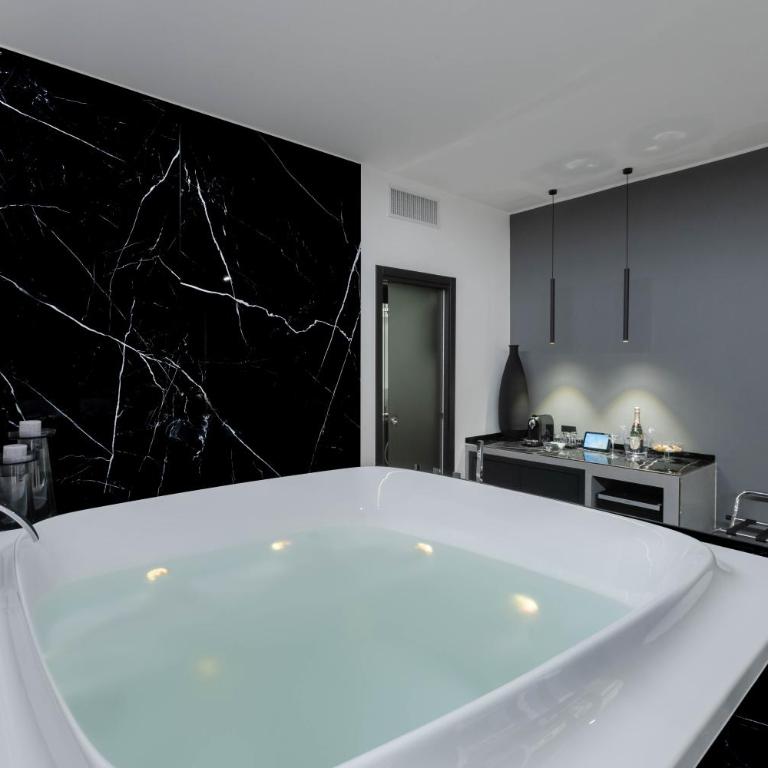 Suite Palermo Apartment - King Suite with Spa Bath - 16