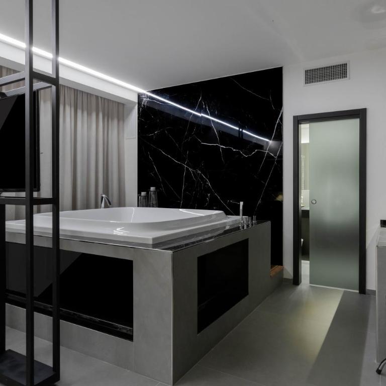 Suite Palermo Apartment - King Suite with Spa Bath - 21