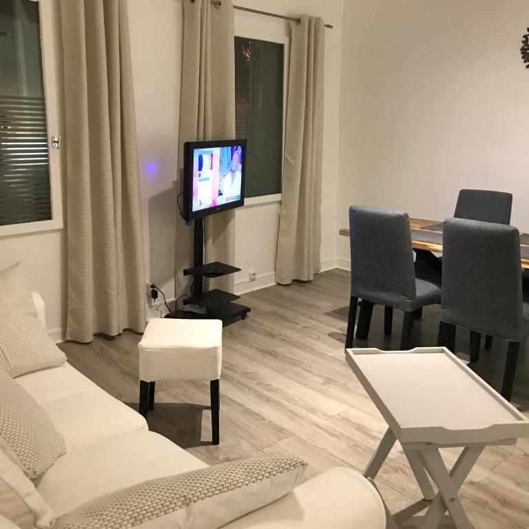 COSY PLACE Aix-en-Provence, centre historique, WIFI Fibre Optique gratuit - Apartment mit 1 Schlafzimmer - 8