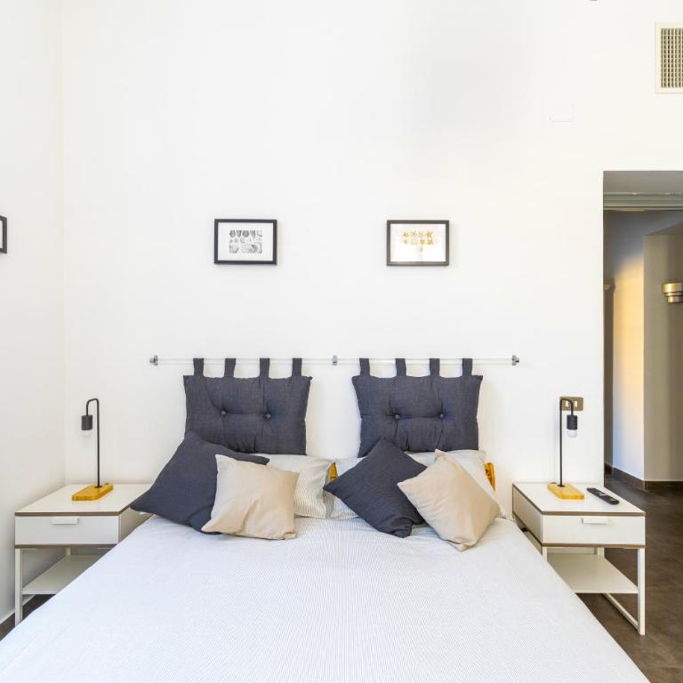 Hostly - Nicole Apartment Volturno- Full Rome Center - Apartment mit 1 Schlafzimmer - 16