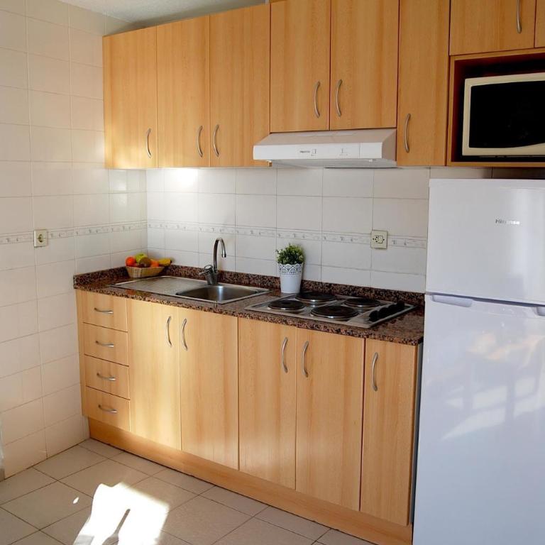 Palmera Beach - Apartamento de 2 dormitorios con terraza (5 adultos) - 6