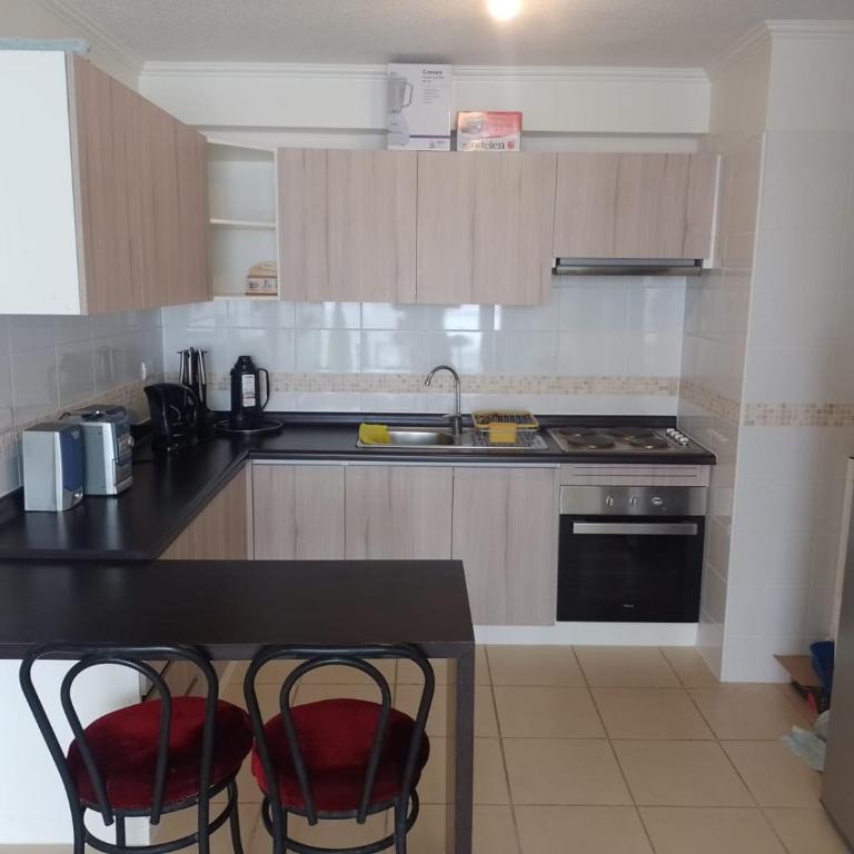 Departamento Amoblado a Pasos del Faro - Three-Bedroom Apartment - 2