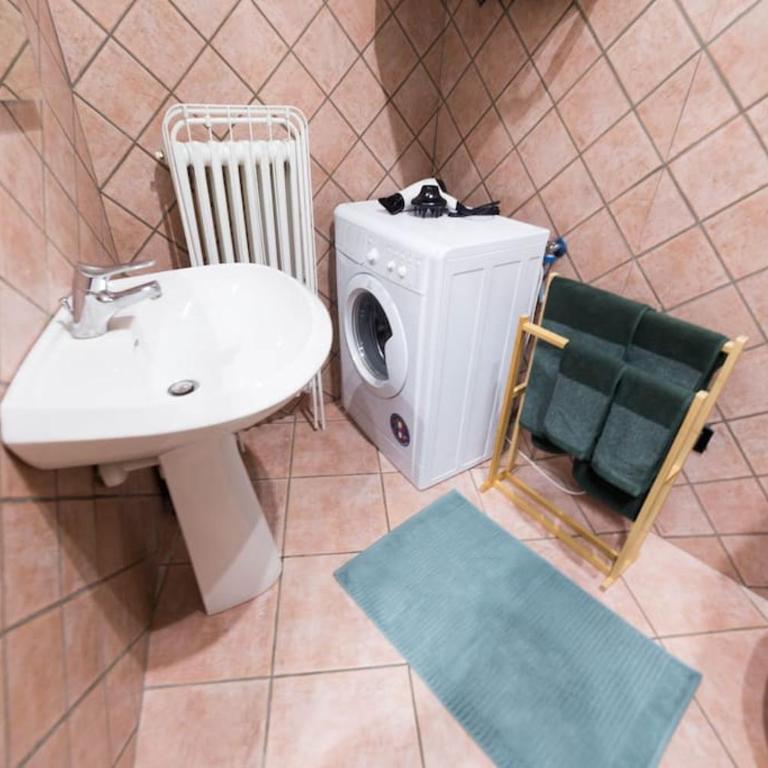 Centro di Aosta - Bilocale grazioso e silenzioso - Appartamento con 1 Camera da Letto - 5