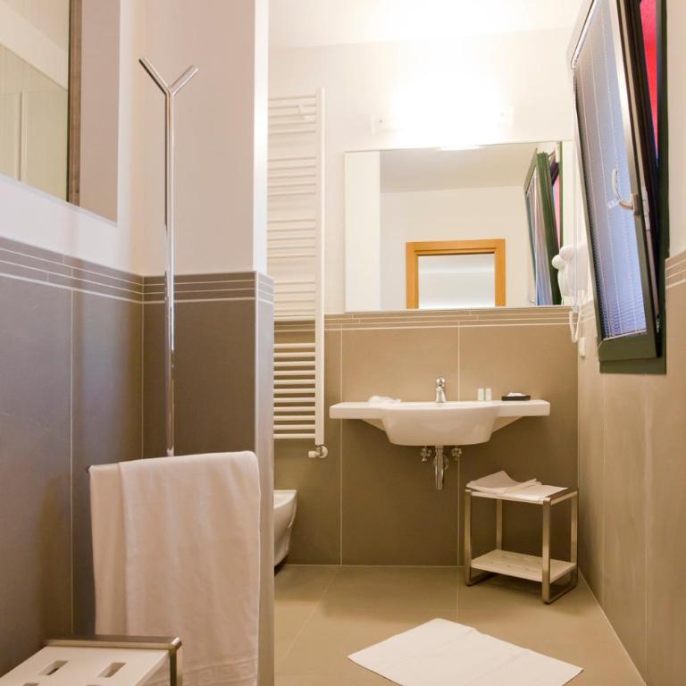 Hotel Marco Polo 3 Stelle Superior - Camera Tripla Executive - 4