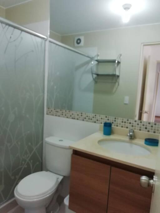 Lindo y Espacioso Departamento muy cerca a Miraflores - Apartamento de 2 dormitorios - 45