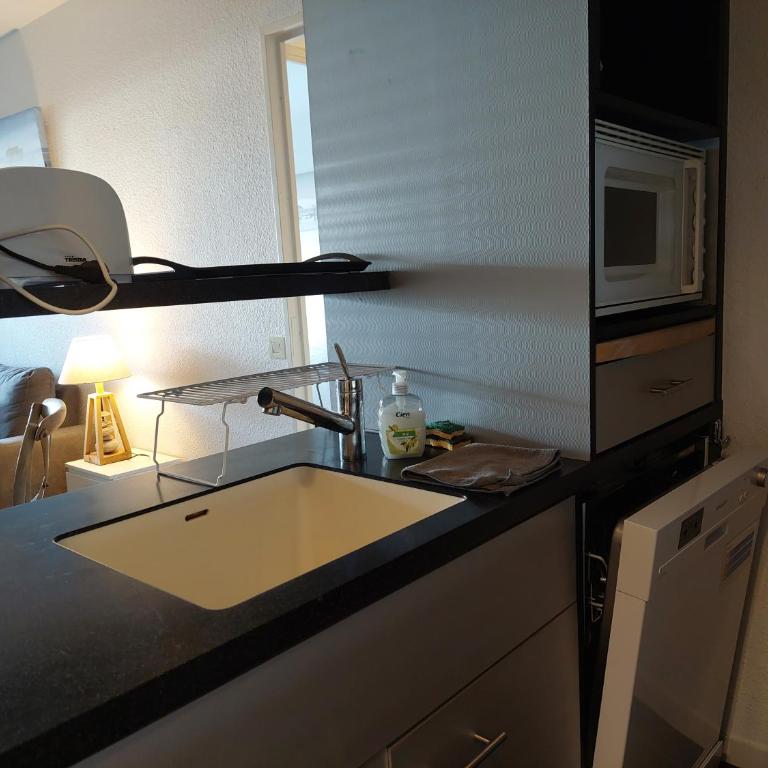 Face au port - Vue mer - Jardin - Wifi - Ménage - 4 pers - Apartment mit 1 Schlafzimmer - 22